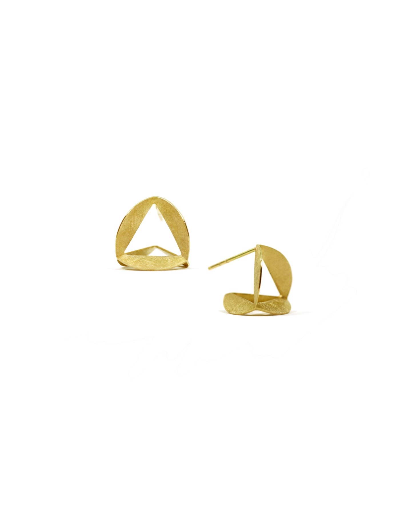 Small Under Wrapping Pleat Earrings