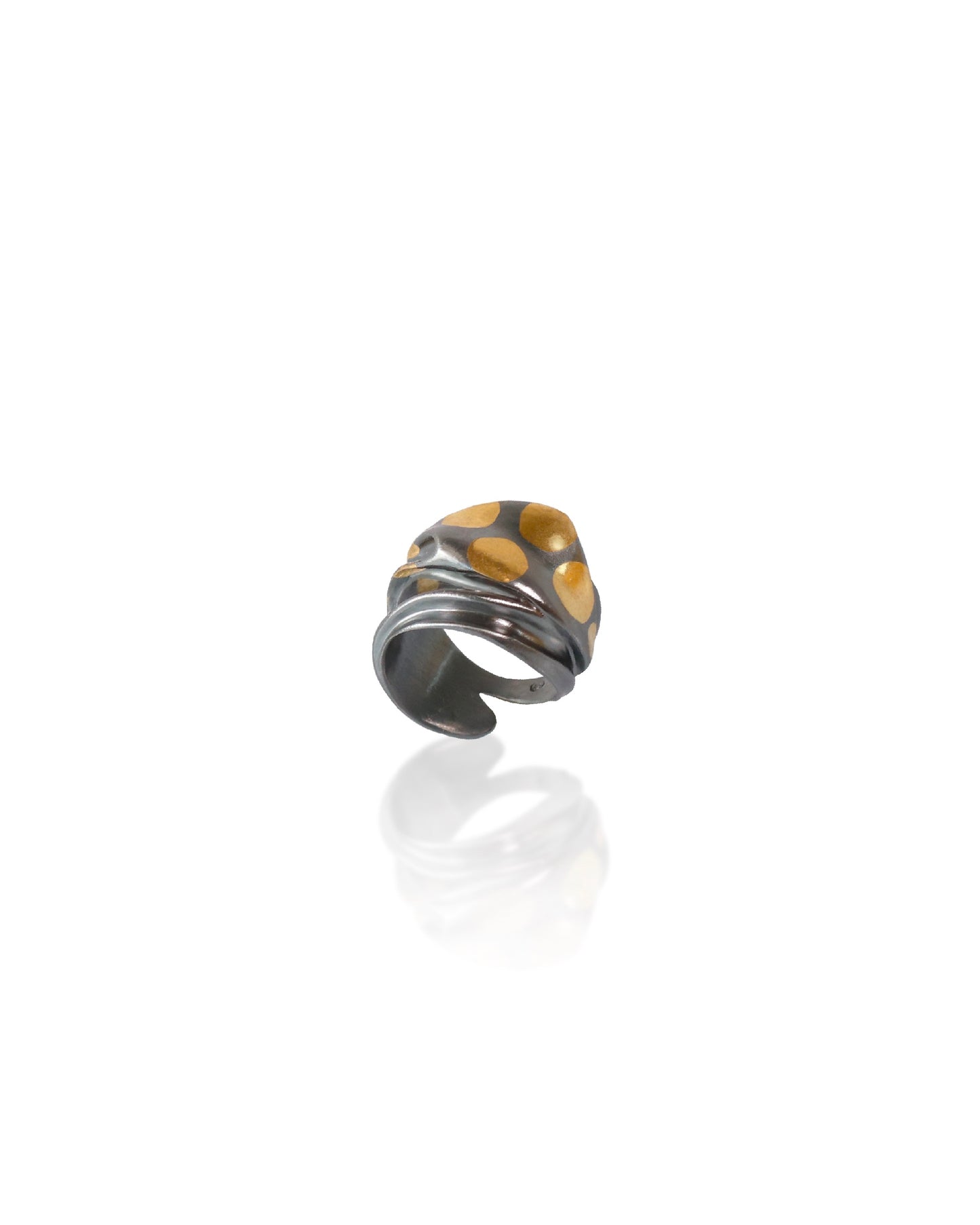 "Fleeting Moments" Ring