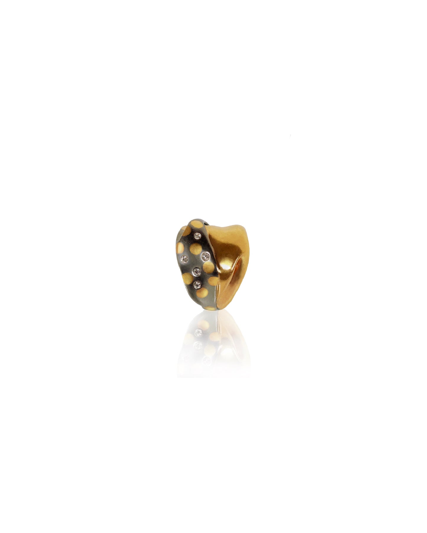 "Time Woven with diamond" Ring